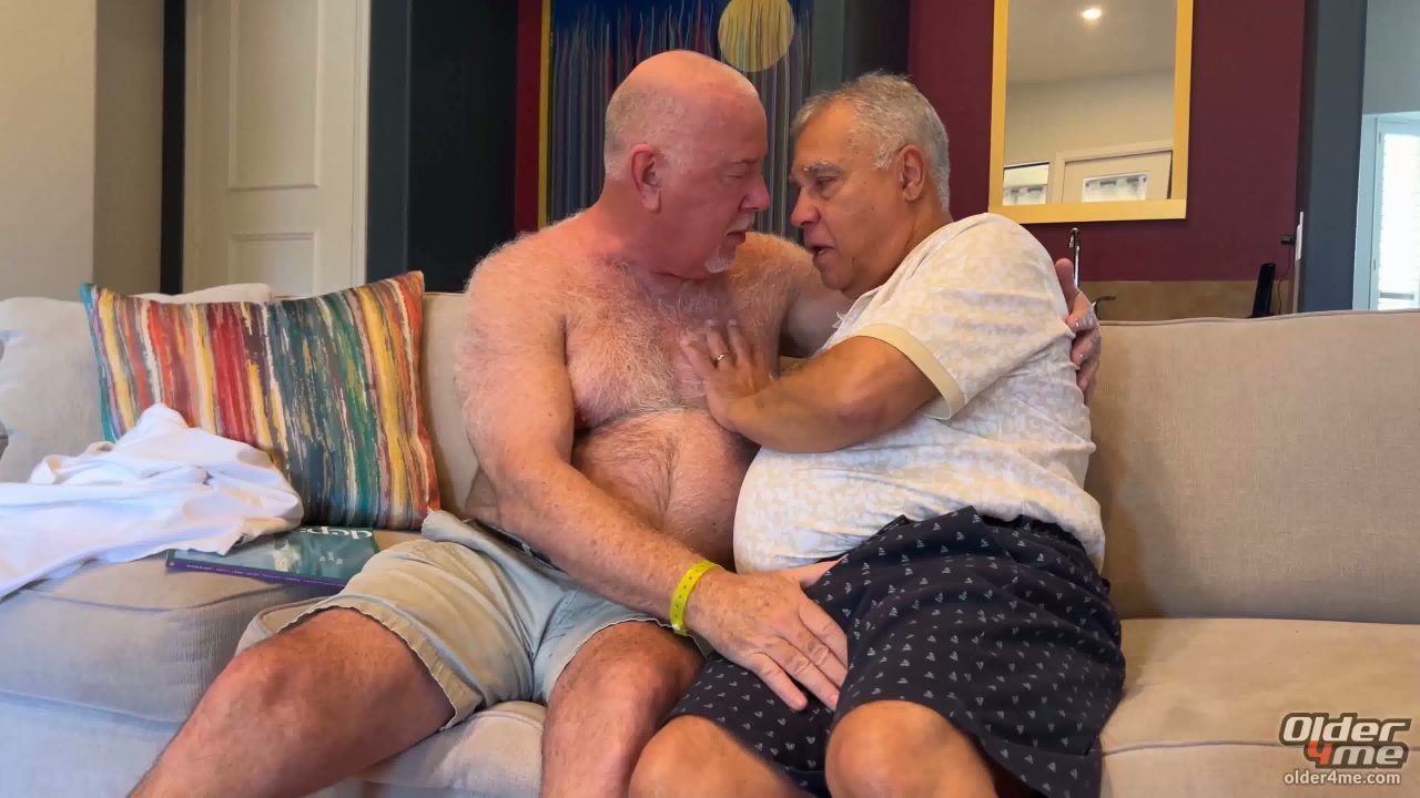 Photo of Buzz Does Palm Springs