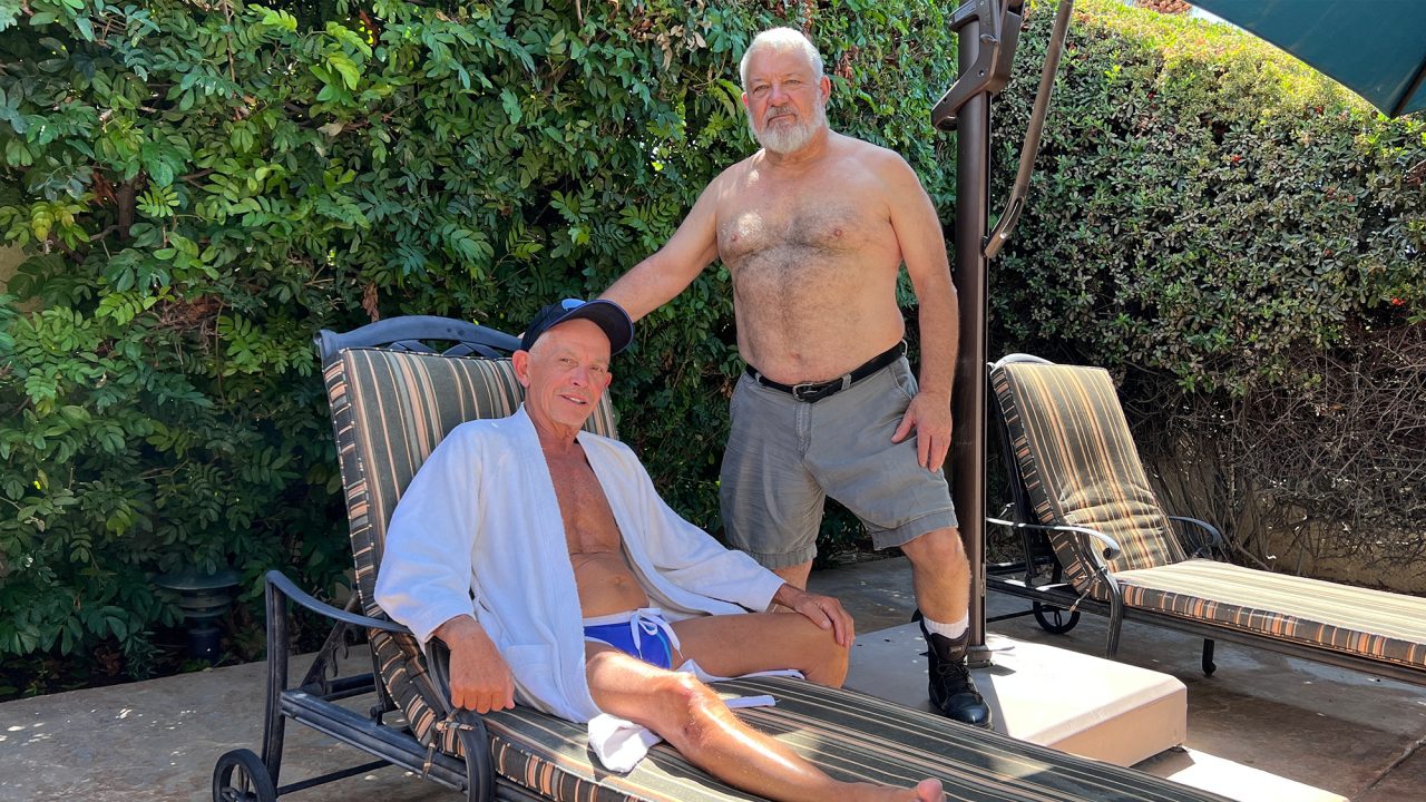 Photo of Handy Man Loves to Play