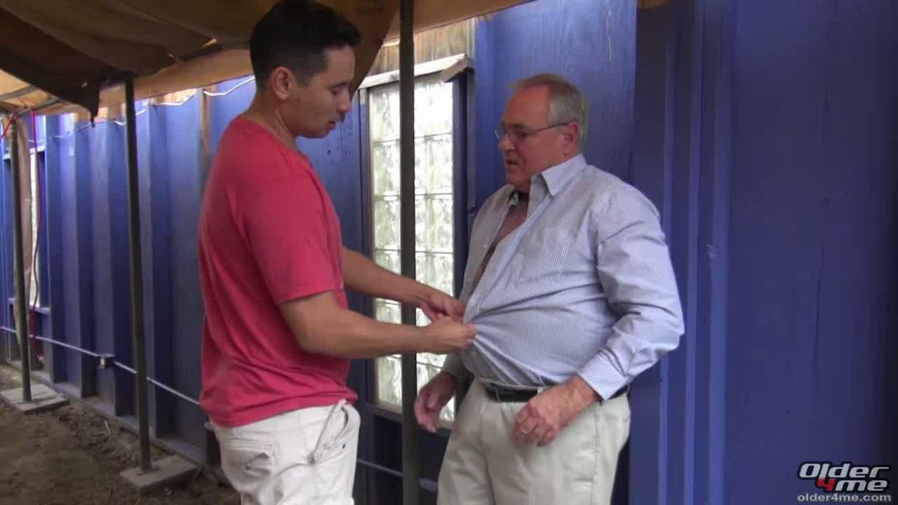Photo of Dating A Hot Daddy Bear